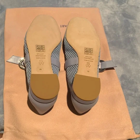 Stuart Weitzman
Arabella Mary
Jane (Women) size 7B - Picture 6 of 10